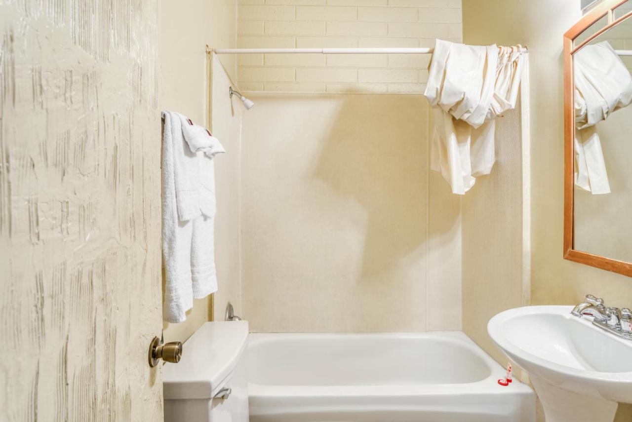 Oyo Oasis Motel Las Vegas I-15 Zewnętrze zdjęcie