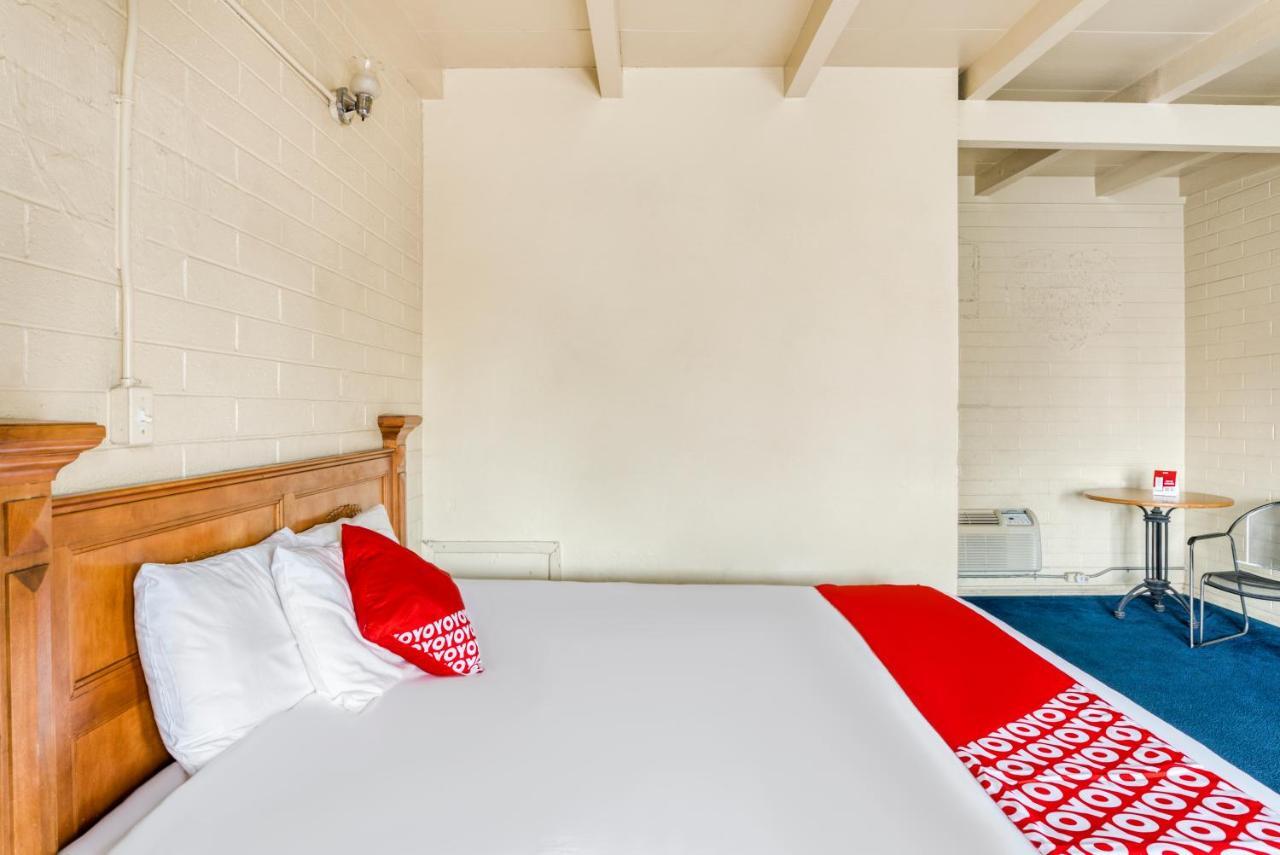 Oyo Oasis Motel Las Vegas I-15 Zewnętrze zdjęcie
